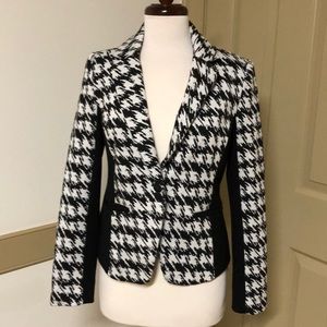 Grace houndstooth black and white stretch knit blazer 6